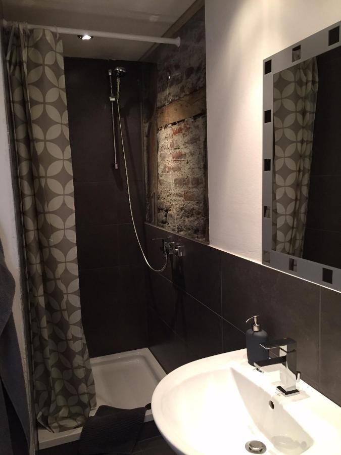 Hotel Ruhrpottfriends Есен Екстериор снимка